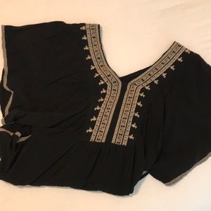 Black and Cream Wide Sleeve Blouse